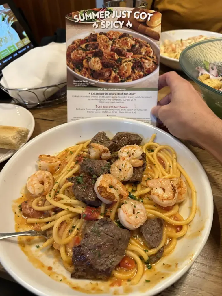 Makanan di restoran Gordon Ramsay.