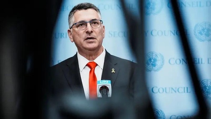 Israeli Foreign Minister Gideon Saar speaks during a stakeout before attending a Security Council meeting at UN headquarters in New York City, U.S., August 5, 2025. (Reuters)