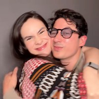 Baru-baru ini Steffi kembali membaagikan konten kebersamaannya dengan Nino di akun TikTok miliknya. Yang paling mencuri atensi dalam video tersebut ialah potongan saat Nino mengatakan, kenapa sih orang udah sah juga. Pernyataan tersebut yang membuat netizen kembali menduga bahwa keduanya memang sudah sah sebagai pasangan suami-istri. Foto: Instagram/TikTok/Steffi Zamora