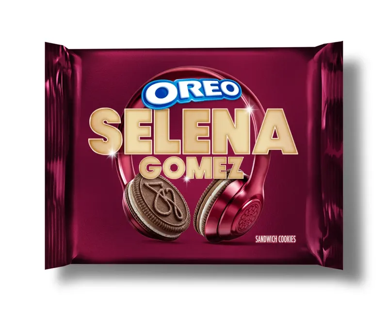 oreo unik kolaborasi bersama Selena Gomez