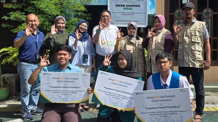 Pegadaian Beri Beasiswa ke Pengelola Bank Sampah di Seluruh Indonesia