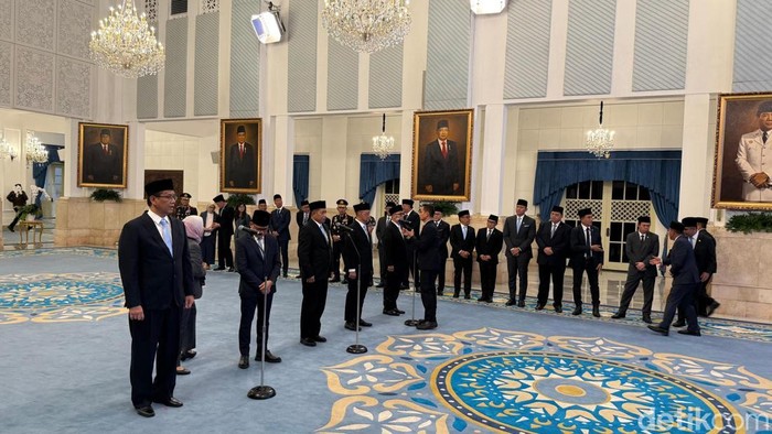 Pelantikan sejumlah menteri di Istana Negara
