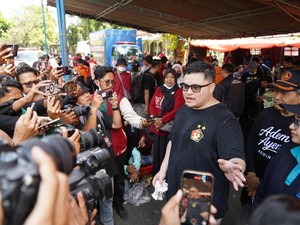 Bupati Kediri Minta Barang Jarahan Dikembalikan ke Pemerintah
