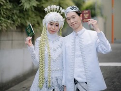 Viral Wanita RI Nikah Mandiri di Jepang, Usai Akad Jalan Kaki Bawa Gembolan