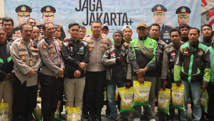 Polresta Bandara Soekarno-Hatta menggandeng komunitas ojol menciptakan keamanan di wilayah bandara.