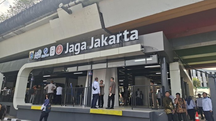 Pramono resmikan operasional Halte TransJakarta Jaga Jakarta (Belia/detikcom)