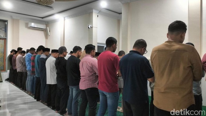 Salat khusuf di Kemenag Aceh