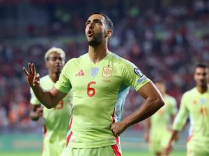 Gelandang Tertajam itu Bernama Mikel Merino