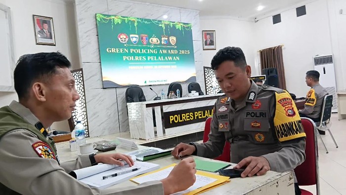 Tim penilai Polda Riau mulai menilai 11 Bhabinkamtibmas kandidat Green Policing Awards, Senin (8/9/2025).