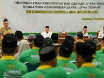 Taj Yasin Dorong Santri Manfaatkan Medsos agar Dakwah Makin Diterima