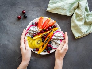 Diabetes Tetap Bisa Makan Buah, Ini 8 Pilihan yang Aman dan Rendah Gula