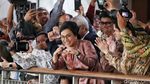 Air Mata Warnai Perpisahan Sri Mulyani dengan Jajaran Kementerian Keuangan
