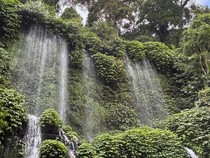 Air Terjun Benang Stokel Lombok Tengah: Lokasi, Harga Tiket, dan Daya Tarik