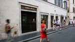 Armani Group Tutup Toko Saat Pemakaman Giorgio Armani