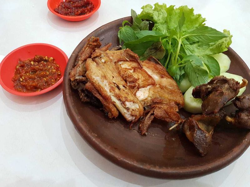 Ayam goreng presto Jakarta