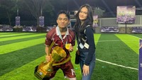 Betrand Peto juga jarang sleep call dengan Aqila Zhavira. Kalau ada kerjaan, terus besok ngampus ya say good night. Kalau sleep call takut laptop mati, panas, gak sering, katanya. (Foto: dok Instagram betrandpetoputraonsu)