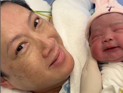 Wanita 58 Tahun Melahirkan, Kisahnya Bikin Heboh Media Sosial