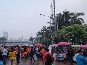 Demo Mahasiswa 17+8 Tuntutan Rakyat di DPR Bubar, Lalin Mulai Lancar