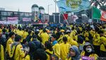 Dua Dinosaurus Pecahkan Suasana Demo Mahasiswa di DPR