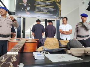 2 Nelayan Curi Perhiasan Turis Australia Rp 500 Juta di Labuan Bajo Dibebaskan