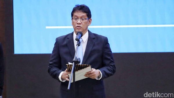 Gaya Purbaya Yudhi Sadewa yang Resmi Jabat Menteri Keuangan