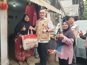 BAGUNA PDIP DKI Jakarta Salurkan Bantuan Ibu Hamil untuk Cegah Stunting