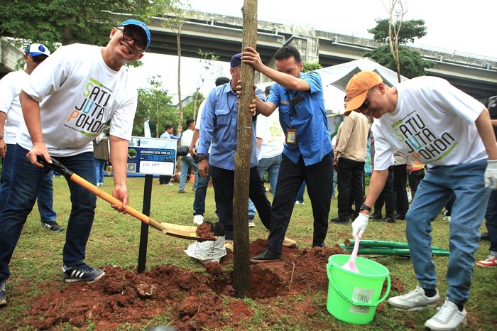 Hijaukan Bandara, InJourney Airports Tanam 1 Juta Pohon