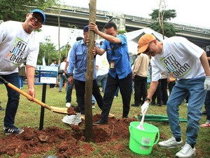 Hijaukan Bandara, InJourney Airports Tanam 1 Juta Pohon