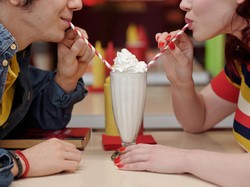 Segelas Milkshake Bisa Jadi Bom Otak, Ini Dampak Buruknya Menurut Studi