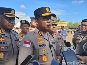 Polda NTT Kerahkan Tim SAR K9 Cari Korban Hilang Banjir Bandang di Nagekeo