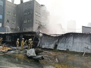 Kebakaran Gudang Oli di Palmerah Diduga Akibat Korsleting Listrik