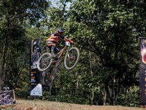 Ratusan Downhiller Nasional Siap Adu Nyali di 76 IDH Urban 2025 Lereng Bromo