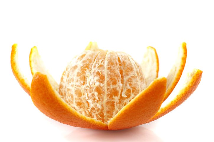 Kupas buah jeruk