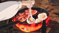 Proses memasak telur dalam animasi Studio Ghibli diperhatikan setiap rincinya. Putih telur yang jatuh belakangan dibandingkan kuningnya, mirip seperti cara memasak telur nyata. Foto: Studio Ghibli via Twitter/animepiic
