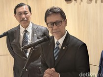 Menkes Minta Dapur Umum Dibuatkan untuk Nakes-Dokter Terdampak Bencana Sumatera