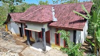 AKBP Sigit juga menjelaskan sebagian dari uang Rp 10 miliar itu dibelanjakan untuk beli mobil hingga rumah. 