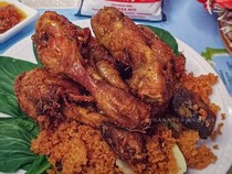 Resep Ayam Goreng Kremes yang Bumbunya Gurih Sedap