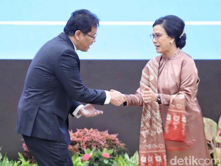 Resmi Lengser, Sri Mulyani Serahkan Kemenkeu ke Purbaya Yudi Sadewa