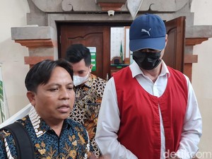 Sidang Pledoi Pabrik Narkoba Sunny Village, Roman Ngaku Hanya Korban