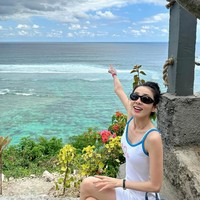 Sandara Park sukses memeriahkan panggung Waterbomb Bali 2025, festival musik kenamaan Korea Selatan yang diadakan di Indonesia untuk pertama kalinya. Penampilannya bersama personel grup KPop 2NE1 menjadi pembuka hari pertama, Sabtu (6/9/2025) di Garuda Wisnu Kencana Cultural Park. Foto: dok. Instagram @daraxxi