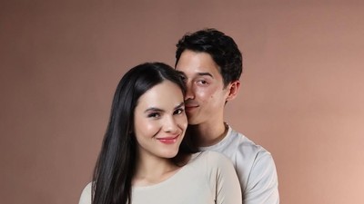 9 Pasangan Artis Ini Umumkan Hamil Anak Pertama Tahun Ini