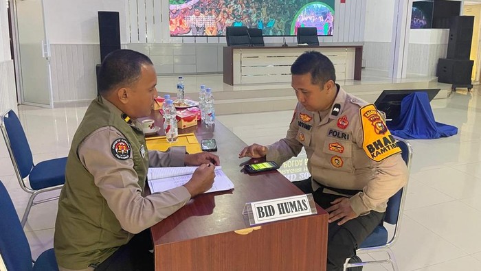 Tim penilai Polda Riau untuk Green Policing Awards mulai menilai Bhabinkamtibmas di Polres Inhil.