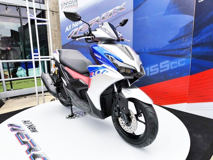 Yamaha Aerox terbaru. Yamaha Aerox terbaru.