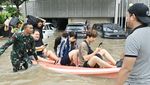 Hujan Deras Picu Banjir hingga 1,5 Meter di Kuta Bali