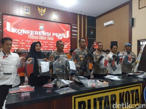 Polisi Ungkap Senapan Angin yang Dipakai Perusuh di Blitar