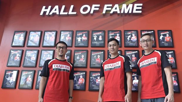 Mohammad Ahsan dan Shesar Hiren Rustavito dianggap menjadi salah satu pebulitangkis yang sukses. Keduanya pun mendapatkan penghargaan.