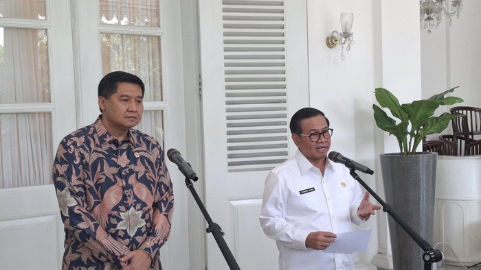 Gubernur Jakarta Pramono Anung (kanan) membuka kegiatan sosialisasi Kredit Program Perumahan di Provinsi DKI Jakarta. (
Brigitta Belia/detikcom)