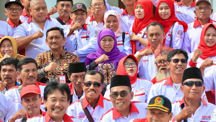 Gubernur Jawa Timur Khofifah Indar Parawansa menerima kunjungan ABPEDNAS Gubernur Jawa Timur Khofifah Indar Parawansa menerima kunjungan ABPEDNAS