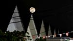 Indahnya Corn Moon September, Terabadikan dengan Sentuhan Multi Exposure di Langit Bekasi