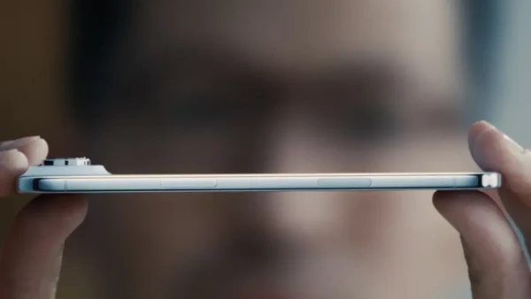Wujud iPhone Air, Ponsel Tertipis dalam Sejarah Apple
